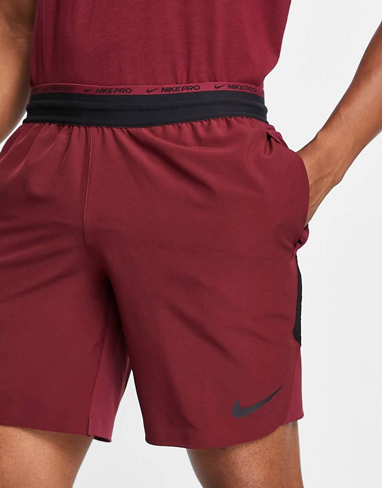 Nike Training Dri-FIT Flex Short in burgundy